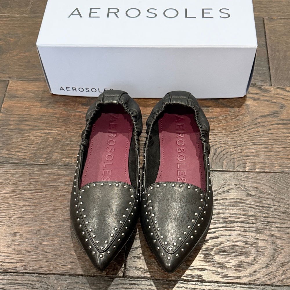 AEROSOLES “Dee” Leather Pointed Studded Slip-On Flats